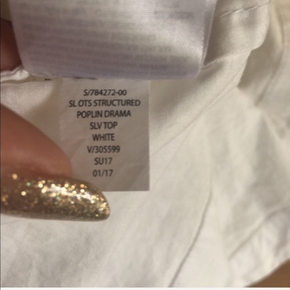 Banana Republic off the shoulder cape sleeve top - Picture 6 of 7